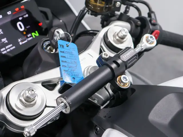 2025 CFMOTO 675SS in Street, Cruisers & Choppers in Kelowna - Image 19