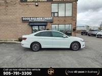 No accident Ontario vehicle with Lot of Options! Call (905) 791-3300 - Black Leather/ Leatherette in... (image 3)