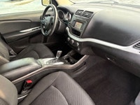 CERTIFICATION INCLUDED!! NEW CAR DEALER TRADE-IN!! ONLY 63,000KM ALL ORIGINAL! 2.4L 4 CYLINDER GAS S... (image 8)