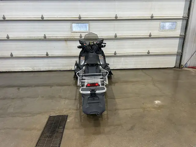2017 Polaris Assault 800 in Snowmobiles in Moose Jaw - Image 10