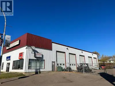 OPTIMUS PRIME!! PRIME TIME-PRIME LOCATION.....If you want your business to be seen, this is THE perf...