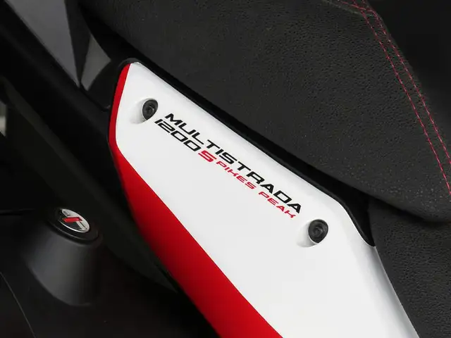 2014 Ducati Multistrada 1200 S Pikes Peak in Sport Touring in Cambridge - Image 16