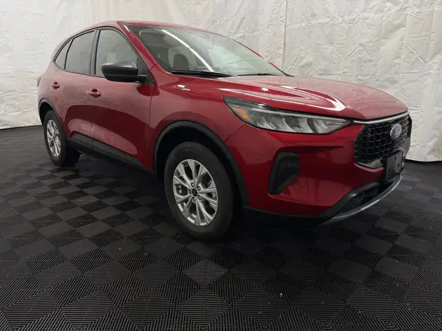 2025 Ford Escape ACTIVE | COLD WEATHER PACKAGE | TECH PACKAGE #1 in Cars & Trucks in Lloydminster - Image 3