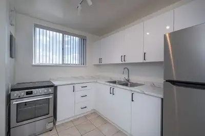 Large 2 Bedroom - Available Now!