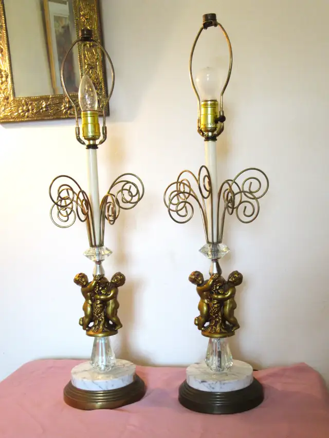 Hollywood Regency Style Cherub Table Lamps, Vintage in Indoor Lighting & Fans in City of Montréal - Image 3