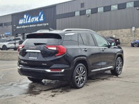 Come see this certified 2024 GMC Terrain Denali AWD | Leather | Pano Roof | Heated Seats + Steering... (image 5)