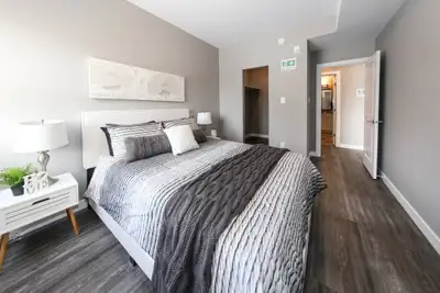 Da Vinci suite style | Modern 1 Bedroom Apartment | In-Suite Laundry + Balcony + Gym Experience the...