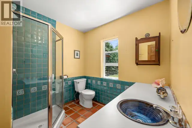 9900 Greenhill Rd Denman Island, British Columbia in Houses for Sale in Comox / Courtenay / Cumberland - Image 18