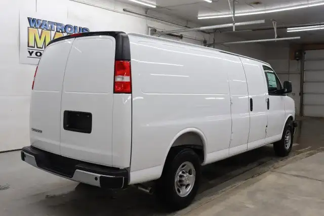 2026 Chevrolet Express 3500 Work Van597331739190896644