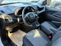 CAN FINANCE or LEASE 2019 RAM Promaster City, UPFITTED $4,000, Super Clean White Exterior, with Grap... (image 2)