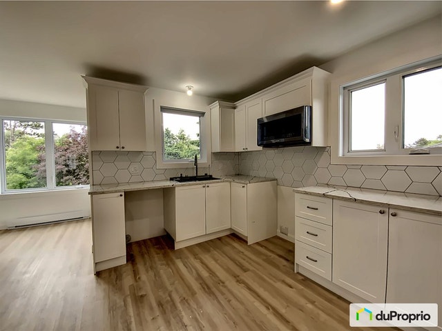 $285,000 - Condominium for sale in Rimouski (Rimouski) — photo 2