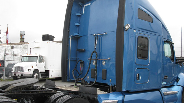 2018 Kenworth T680 - Fresh Inframe in Heavy Trucks in Burnaby/New Westminster - Image 4