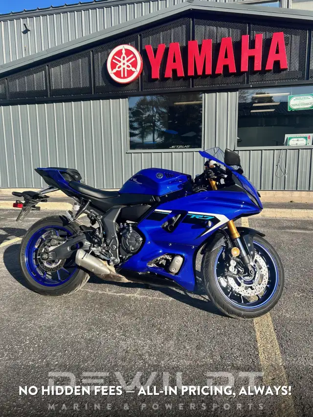 2025 YAMAHA YZF-R7 - DEMO in Street, Cruisers & Choppers in Barrie - Image 2