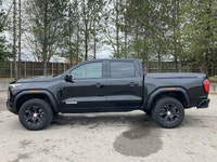 This GMC Canyon has a dependable Turbocharged Gas 4cyl 2.7L engine powering this Automatic transmiss... (image 9)