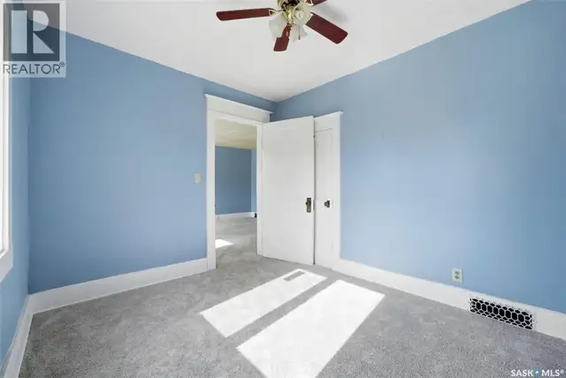 304 Main STREET Avonlea, Saskatchewan in Houses for Sale in Moose Jaw - Image 19
