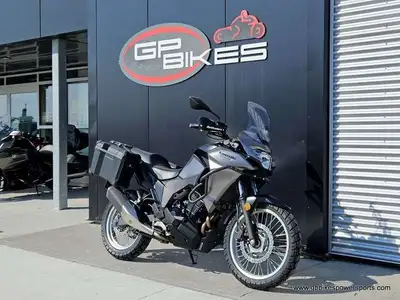 2017 Kawasaki Versys-X 300 ABSLIFESTYLE Designed to be the ideal travel partner, the Versys-X 300 is...