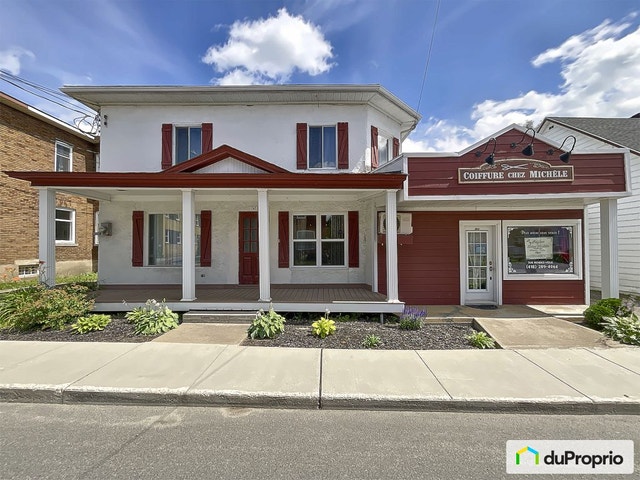 $199,000 - Triplex for sale in Ste-Thecle — photo 1