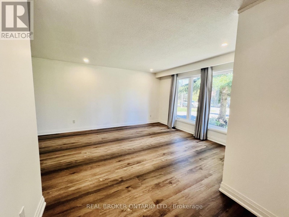 2154 ADULLAM AVENUE Innisfil (Alcona), Ontario 3