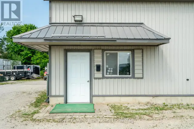 74 14TH AVENUE Hanover, Ontario in Commercial & Office Space for Sale in Owen Sound - Image 12