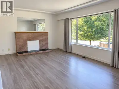 Whole House for Rent. Beautifully renovated entire 2-level home in Killarney, approx. 2,200 sq.ft. w...