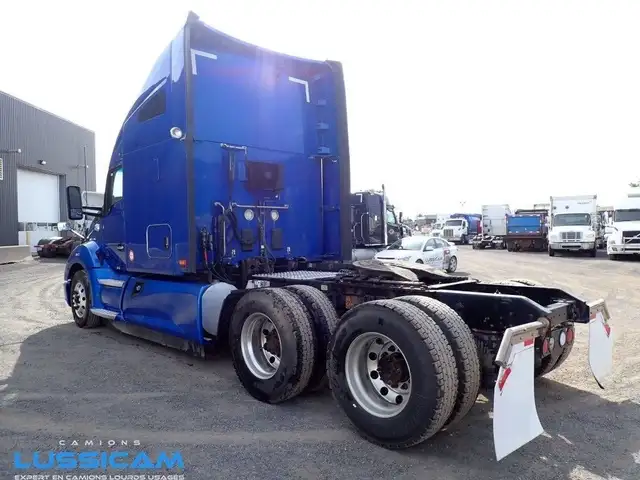 2020 Kenworth T680 in Heavy Equipment in Longueuil / South Shore - Image 6