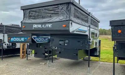 2023 Palomino Real-Lite Truck Camper SS1608 – Features and Specifications Embark on Your Next Advent...
