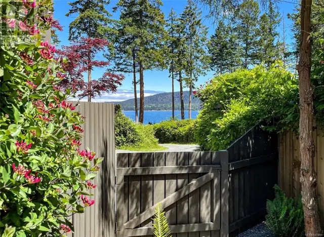 1901 East Rd Denman Island, British Columbia in Houses for Sale in Comox / Courtenay / Cumberland - Image 33