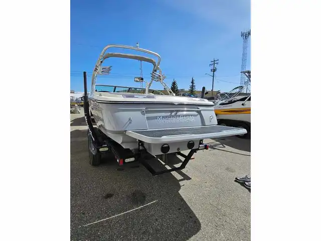 2006 Mastercraft XSTAR FINANCING AVAILABLE in Powerboats & Motorboats in Kelowna - Image 6