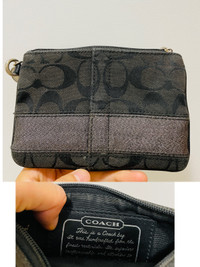 Small coach wallet card holder . Mini ID case 