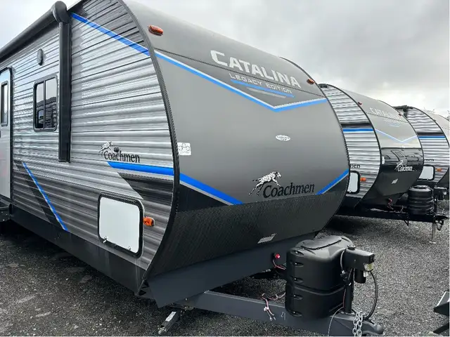 2023 Catalina 343BHTS in Travel Trailers & Campers in Sudbury - Image 2