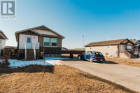 9615 113 Avenue Clairmont, Alberta