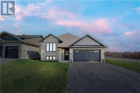 2328 CREWSON COURT Cornwall, Ontario