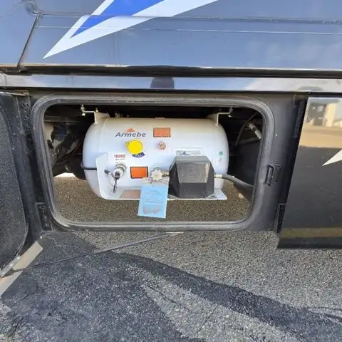 2022 Thor Motor Coach Tiburon Sprinter 24FB in RVs & Motorhomes in Red Deer - Image 9