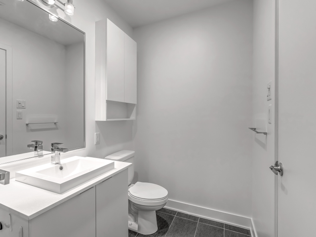 3.5 condo appartement a louer Quartier des spectacles-Myriade in Long Term Rentals in City of Montréal - Image 12