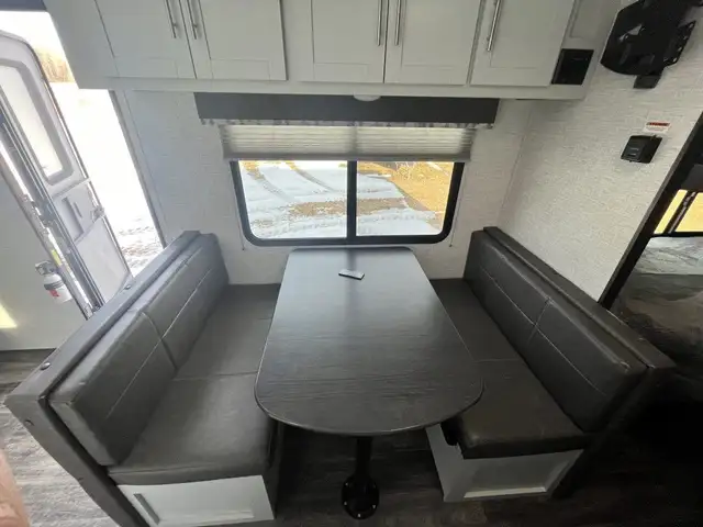 2021 KEYSTONE BULLET CROSSFIRE 2200BH21 (FINANCING AVAILABLE) in Travel Trailers & Campers in Strathcona County - Image 8