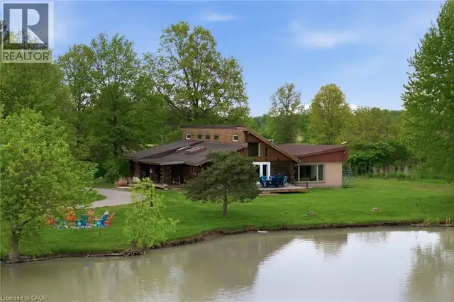 678 CHANTLER Road Pelham, Ontario in Houses for Sale in St. Catharines - Image 5