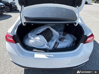 Aluminum Wheels, Android Auto, Apple CarPlay, 4G WiFi, Power Seat! This 2022 Chevrolet Malibu is for... (image 9)