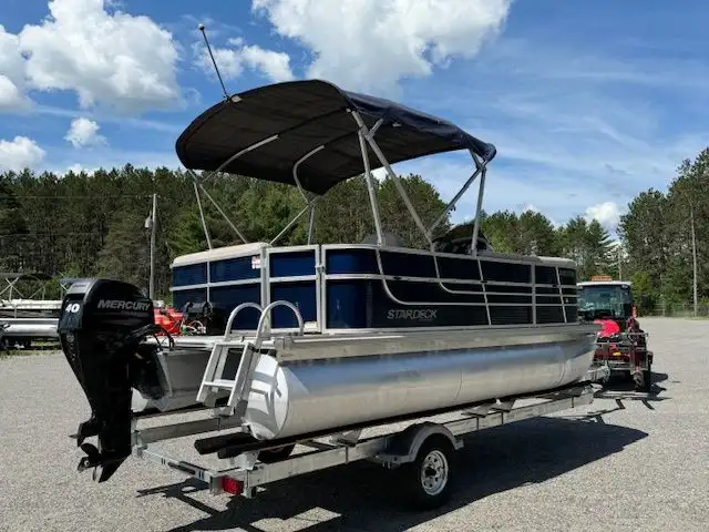 2013 19' STARCRAFT PONTOON 40HP 4-STROKE EFI - 180 HOURS! in Powerboats & Motorboats in Peterborough - Image 6