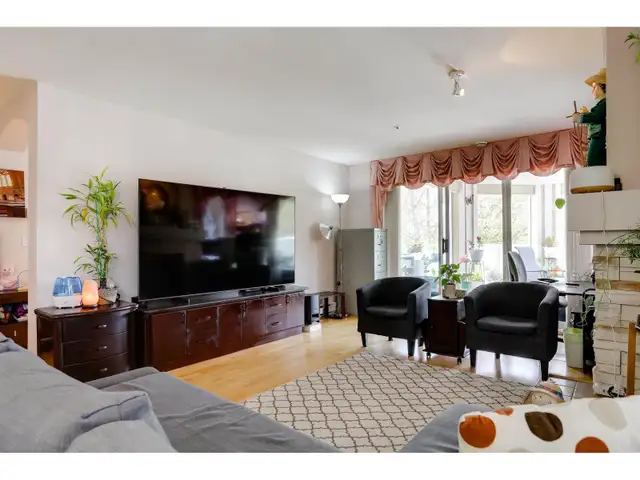 204 20145 55A AVENUE Langley, British Columbia in Condos for Sale in Abbotsford - Image 9