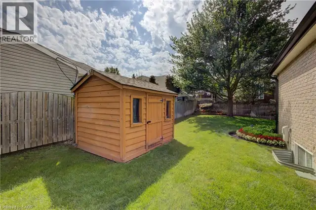 457 CARYNDALE Drive Kitchener, Ontario in Houses for Sale in Kitchener / Waterloo - Image 35