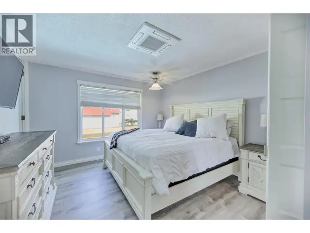 52 HARBOUR KEY Drive Osoyoos, British Columbia in Houses for Sale in Penticton - Image 12