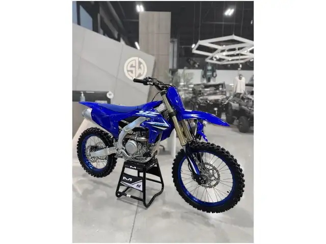 2025 Yamaha YZ450F $1,200 REBATE INCLUDED in Dirt Bikes & Motocross in Grand Bend - Image 4