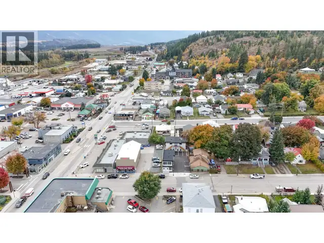 704 Cliff Avenue Enderby, British Columbia in Commercial & Office Space for Rent in Prince Rupert - Image 26