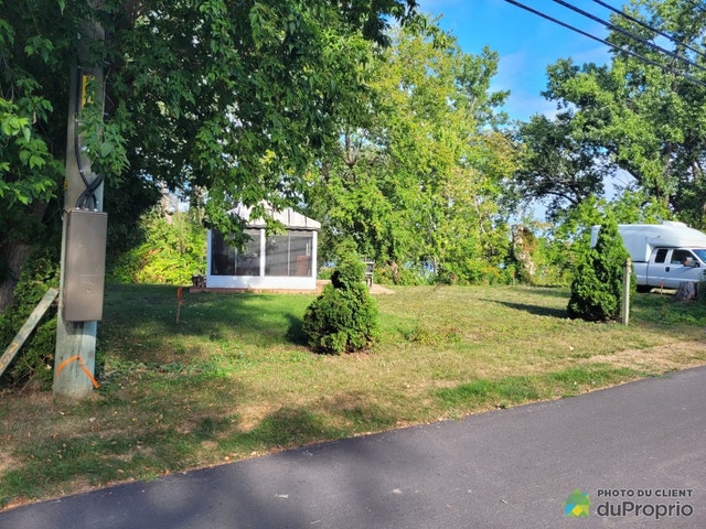 $800,000 - Residential Lot for sale in Boucherville — photo 1