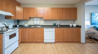 Broadstreet's Riverbend Terrace offers 2 bedroom pet friendly apartments conveniently located just o... (image 3)