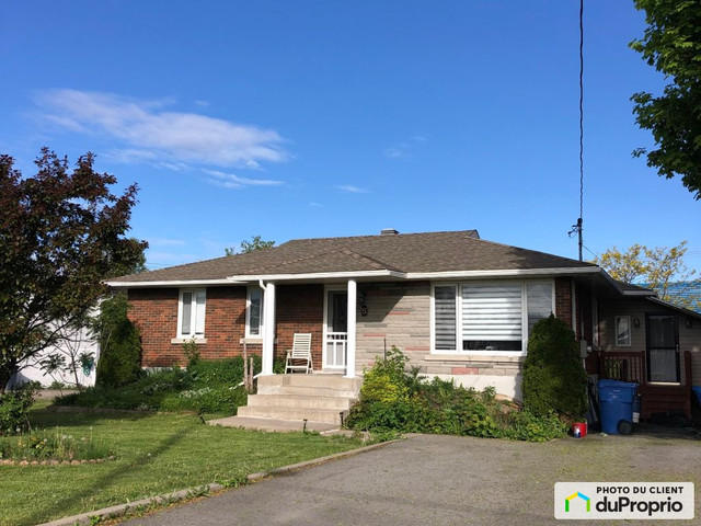 549 500$ - Bungalow à vendre à St-Constant dans Maisons à vendre  à Longueuil/Rive Sud