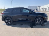 AMVIC Licensed Dealer The 2025 CHEVROLET BLAZER RS AWD is designed to stand out with bold styling an... (image 9)