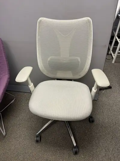 Teknion Sabrina Chair-Excellent Condition-Call now!, View more