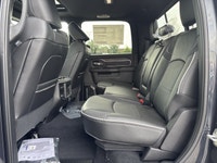 POWER SUNROOF,IP-MOUNTED AUXILIARY SWITCHES -inc: Dash Pass Thru Wire Circuits,TRANSMISSION: 8-SPEED... (image 9)
