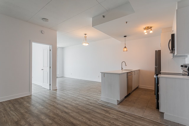 9430 — photo 2